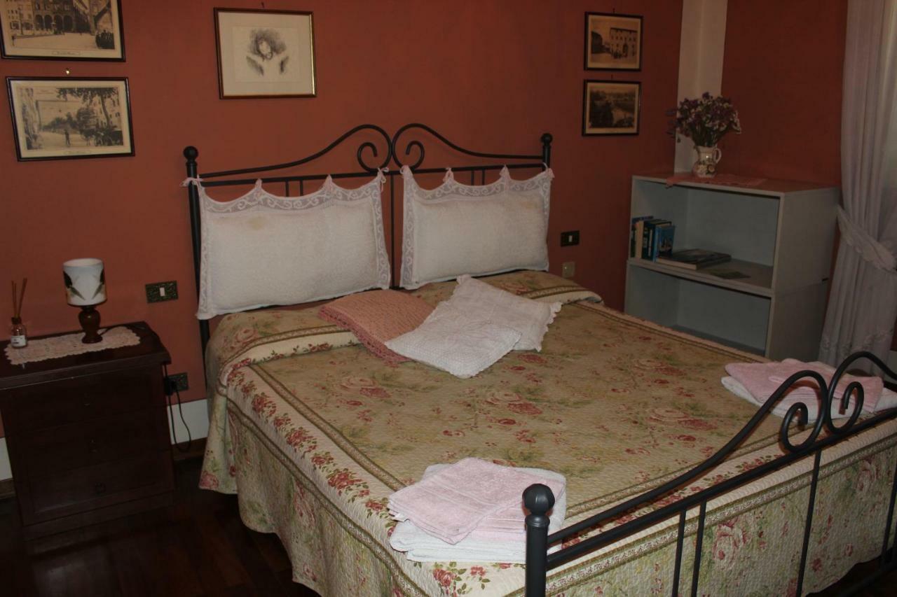 La Terrazza Da Ernestina Apartamento Lucca Exterior foto